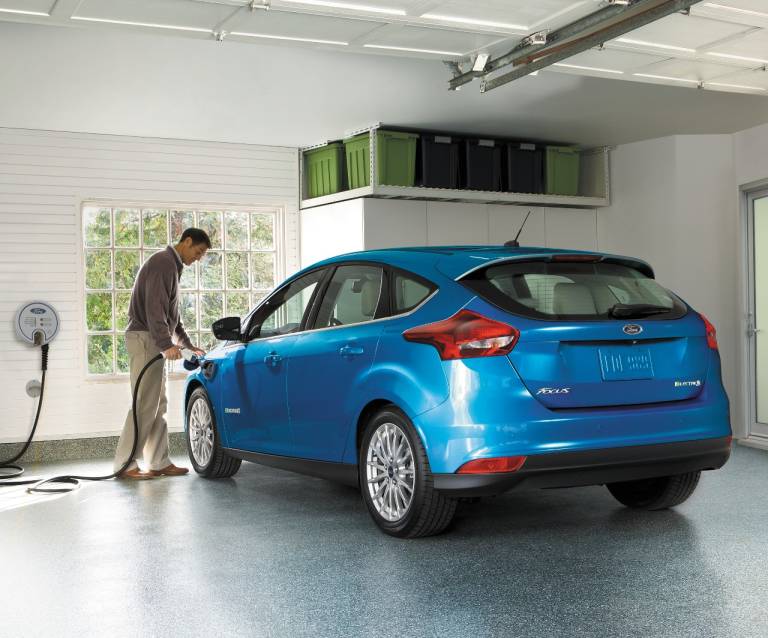 Ford presenta un modelo familiar totalmente eléctrico